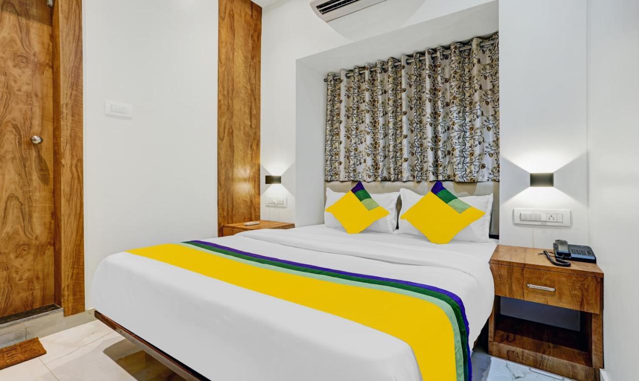 Itsy Hotels Heraa International ムンバイ エクステリア 写真
