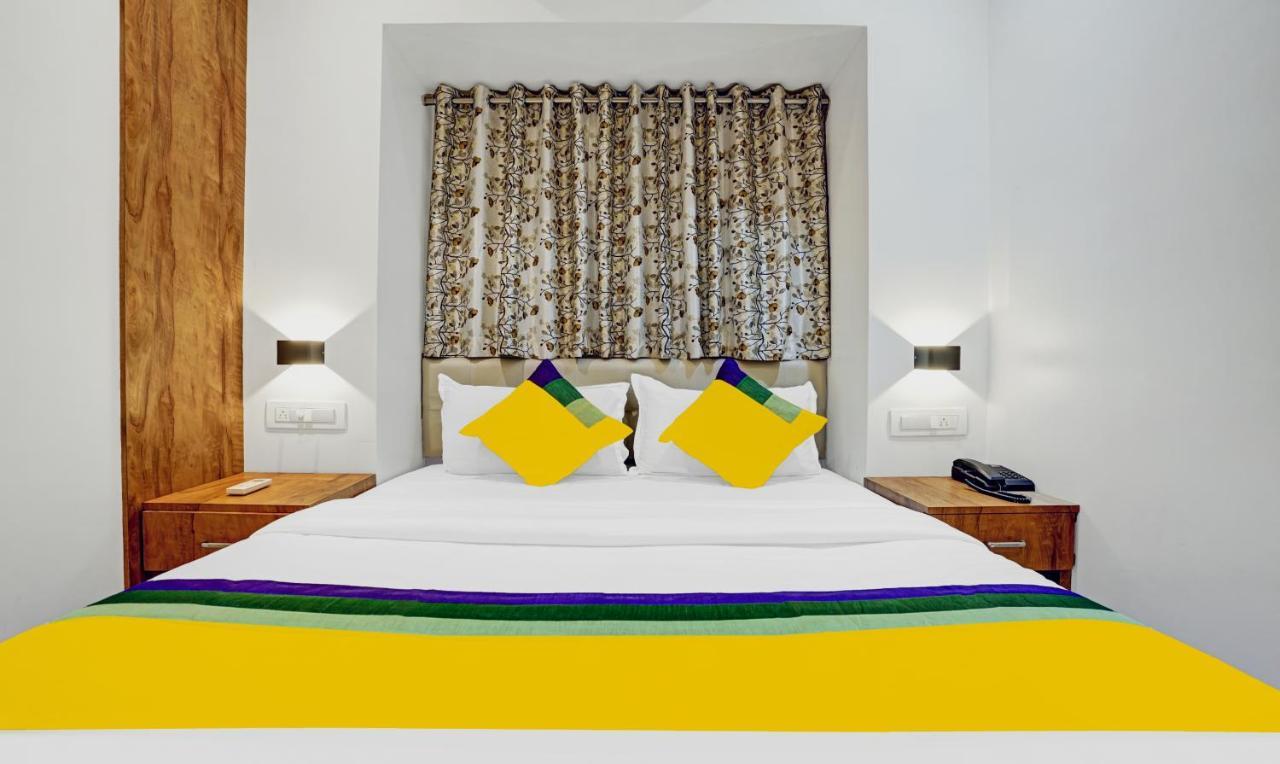 Itsy Hotels Heraa International ムンバイ エクステリア 写真