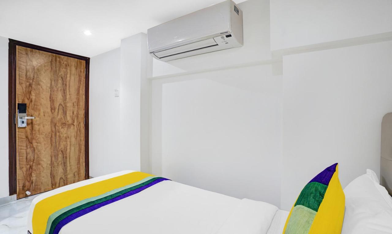 Itsy Hotels Heraa International ムンバイ エクステリア 写真