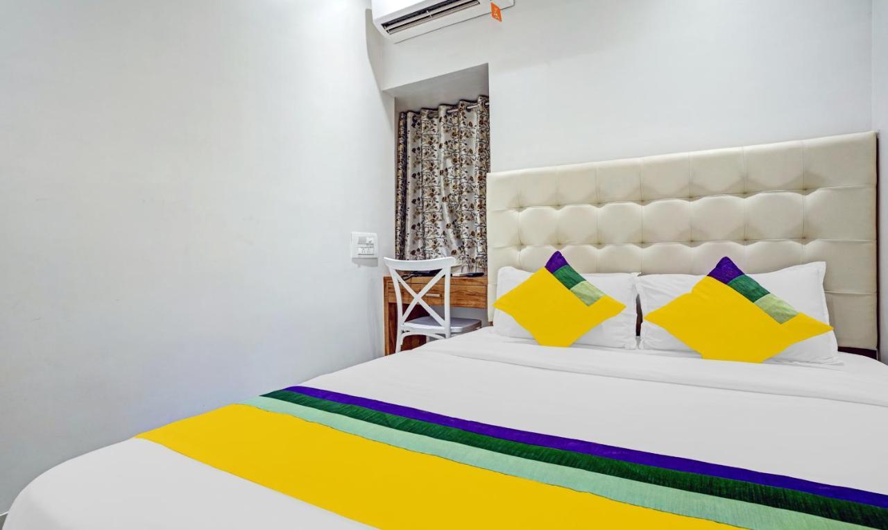 Itsy Hotels Heraa International ムンバイ エクステリア 写真
